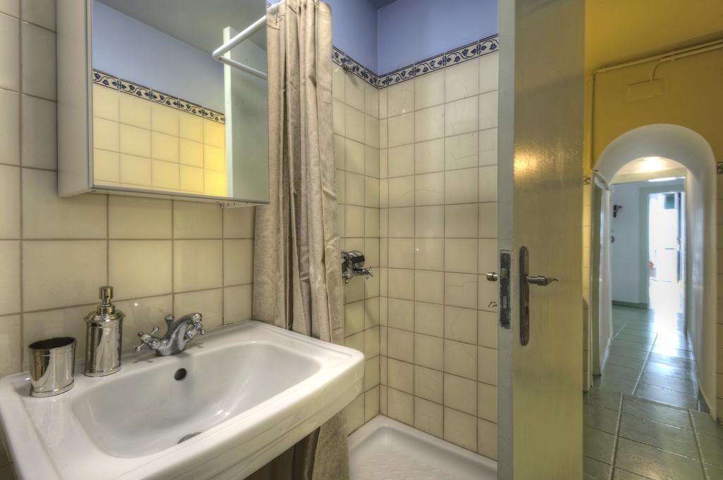Stay Local In Alfama! Alice Central Home, Near River Lisboa المظهر الخارجي الصورة