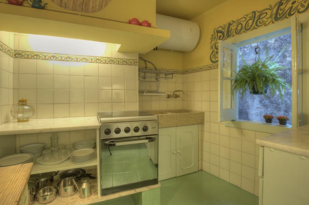 Stay Local In Alfama! Alice Central Home, Near River Lisboa المظهر الخارجي الصورة