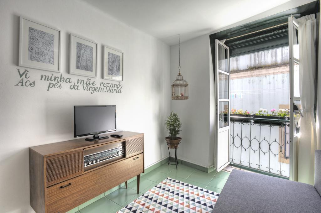 Stay Local In Alfama! Alice Central Home, Near River Lisboa المظهر الخارجي الصورة